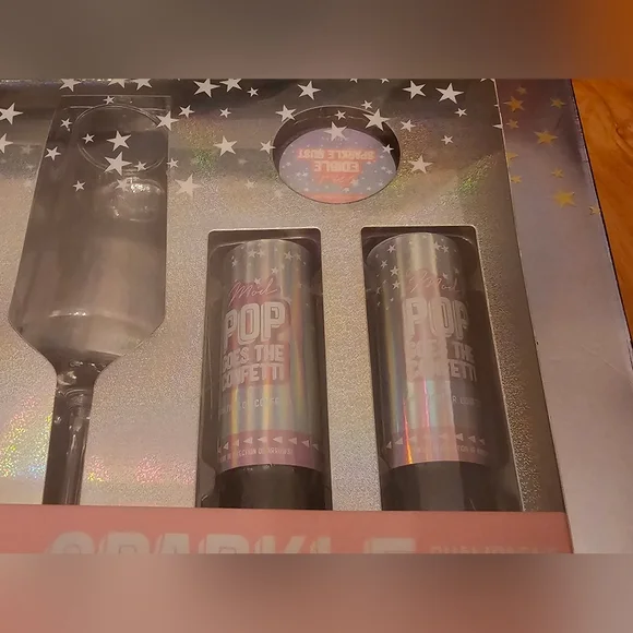 5 Piece Pop Fizz Sparkle Champagne Popper Set - Picture 3 of 3
